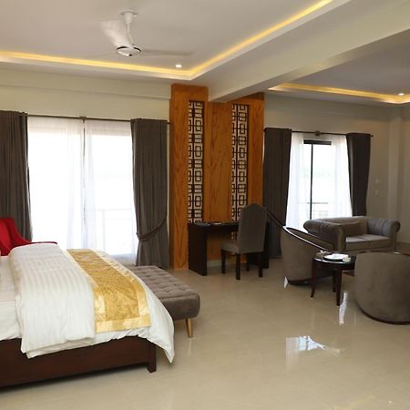 Swat Palace Hotel By Northin Mam Derai Kamer foto